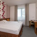 Esperanto Hotell 3*