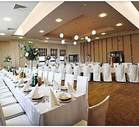 Otel Esperanto